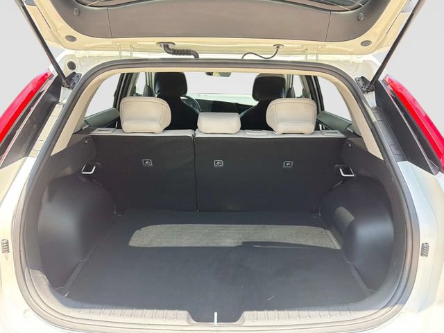 Used 2023 Kia Niro EX Touring FWD image 43