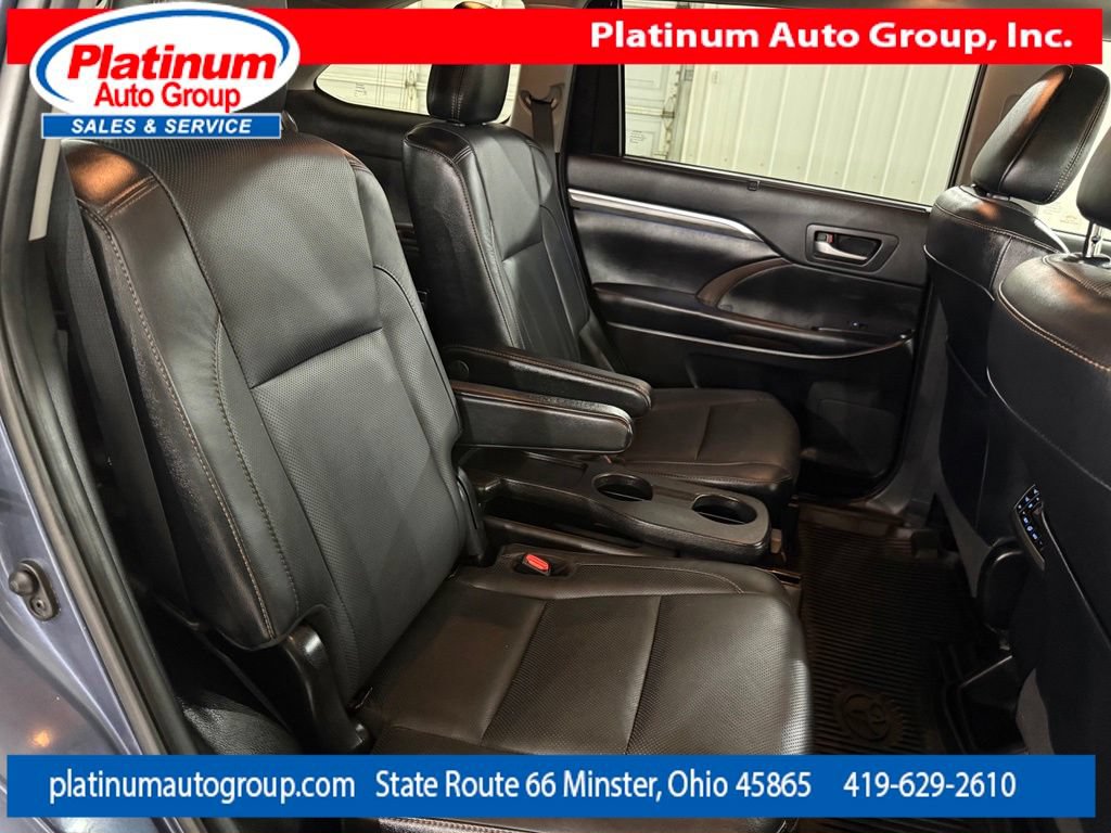 Used 2019 Toyota Highlander Limited Platinum AWD/4WD image 40