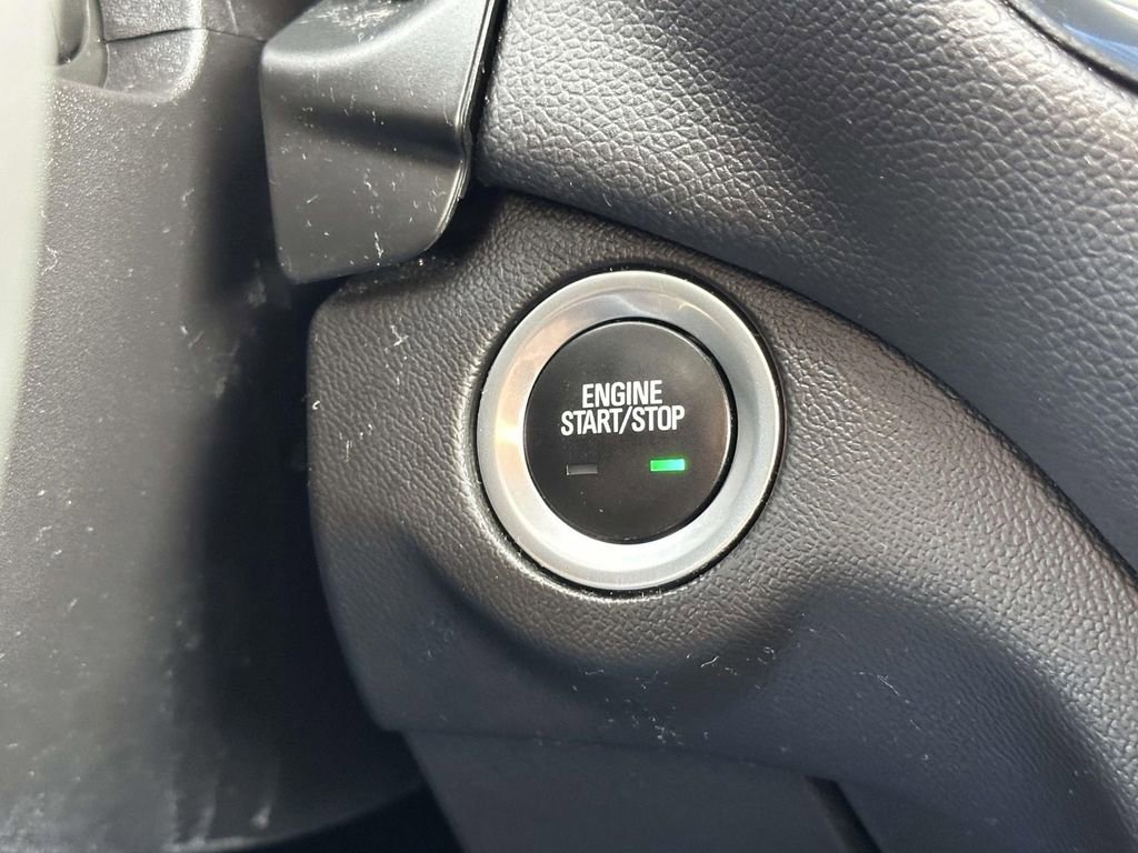 Certified 2023 Chevrolet Equinox LT image 32