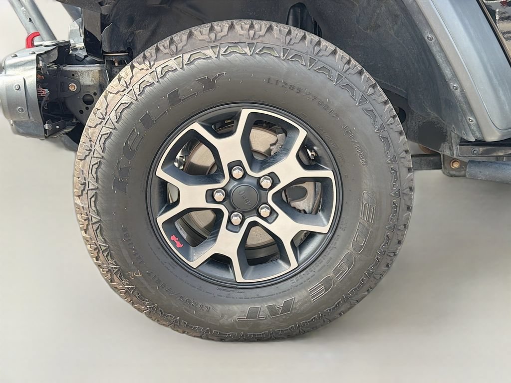 Used 2018 Jeep Wrangler Rubicon AWD/4WD image 38