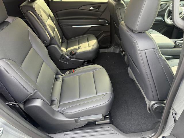 New 2026 Chevrolet Traverse LT AWD/4WD image 16