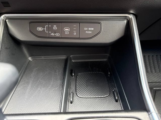 Used 2026 Kia Carnival SX Prestige FWD image 13