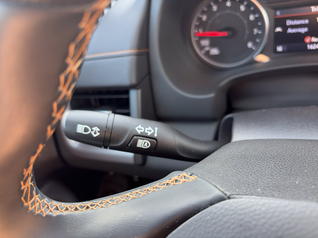 Used 2024 GMC Terrain AT4 w/ LPO, Floor Liner Package AWD/4WD image 27