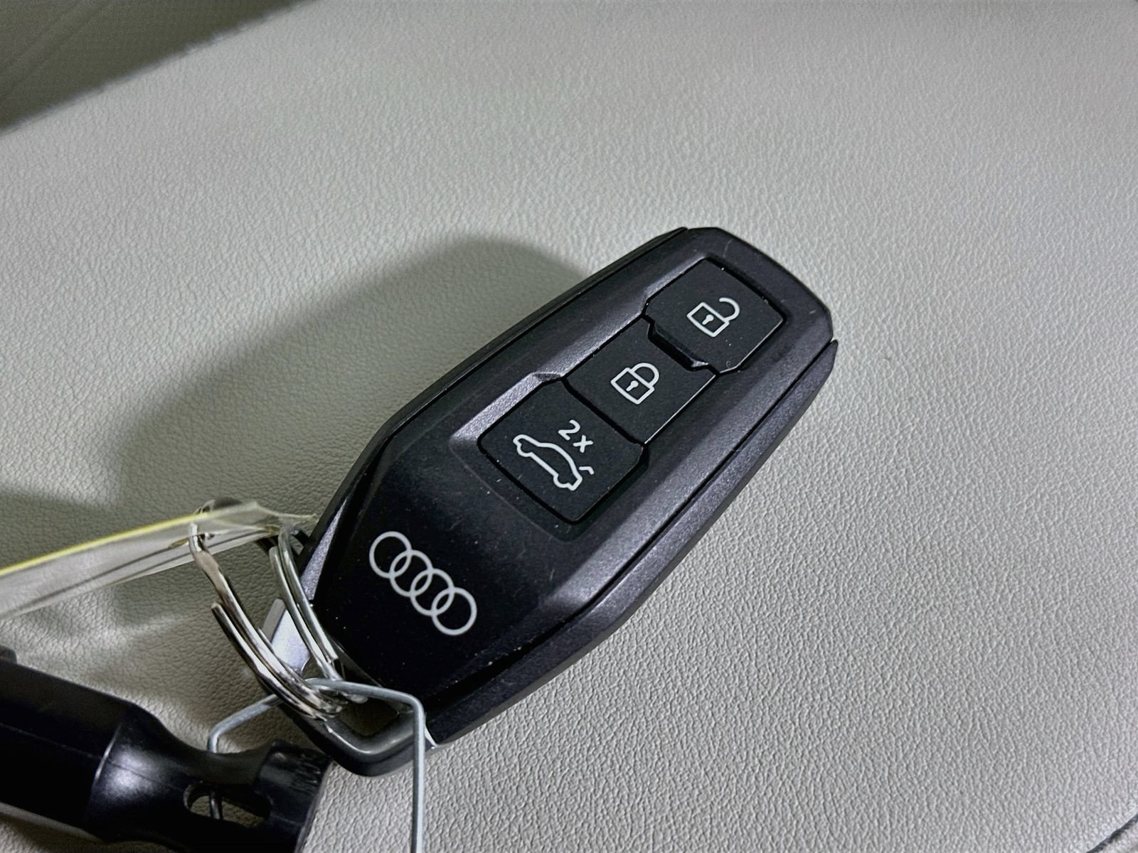 Used 2025 Audi Q5 Premium Plus w/ Premium Plus AWD/4WD image 46