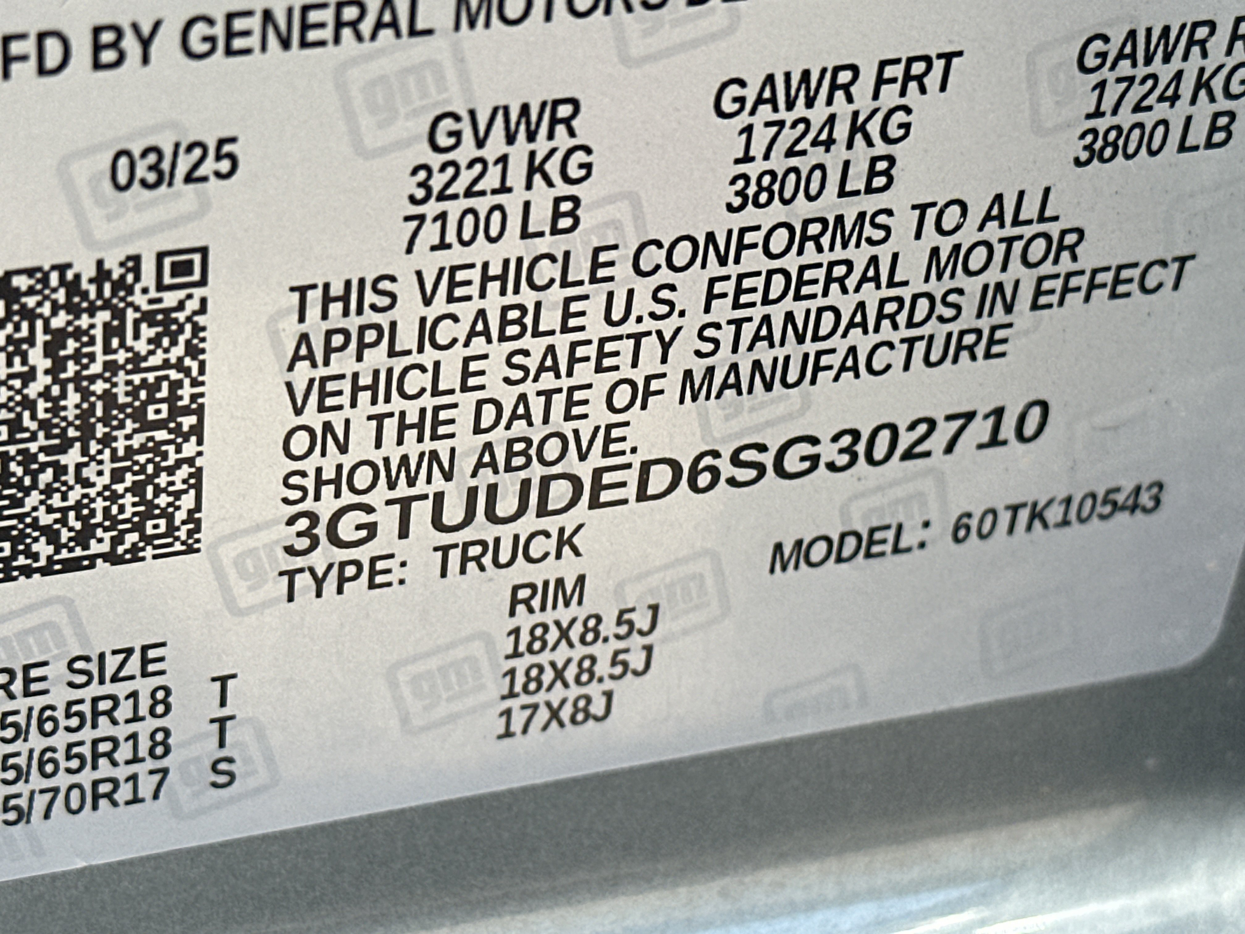 Used 2025 GMC Sierra 1500 SLT AWD/4WD image 31