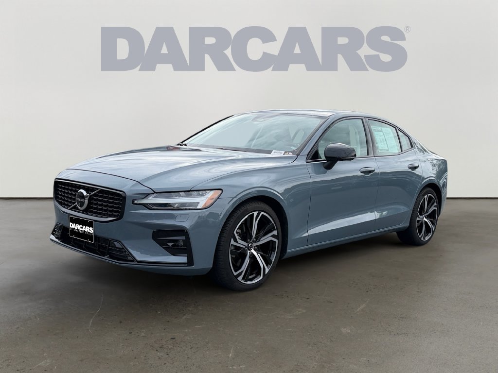 Certified 2024 Volvo S60 B5 Plus w/ Climate Package AWD/4WD image 3