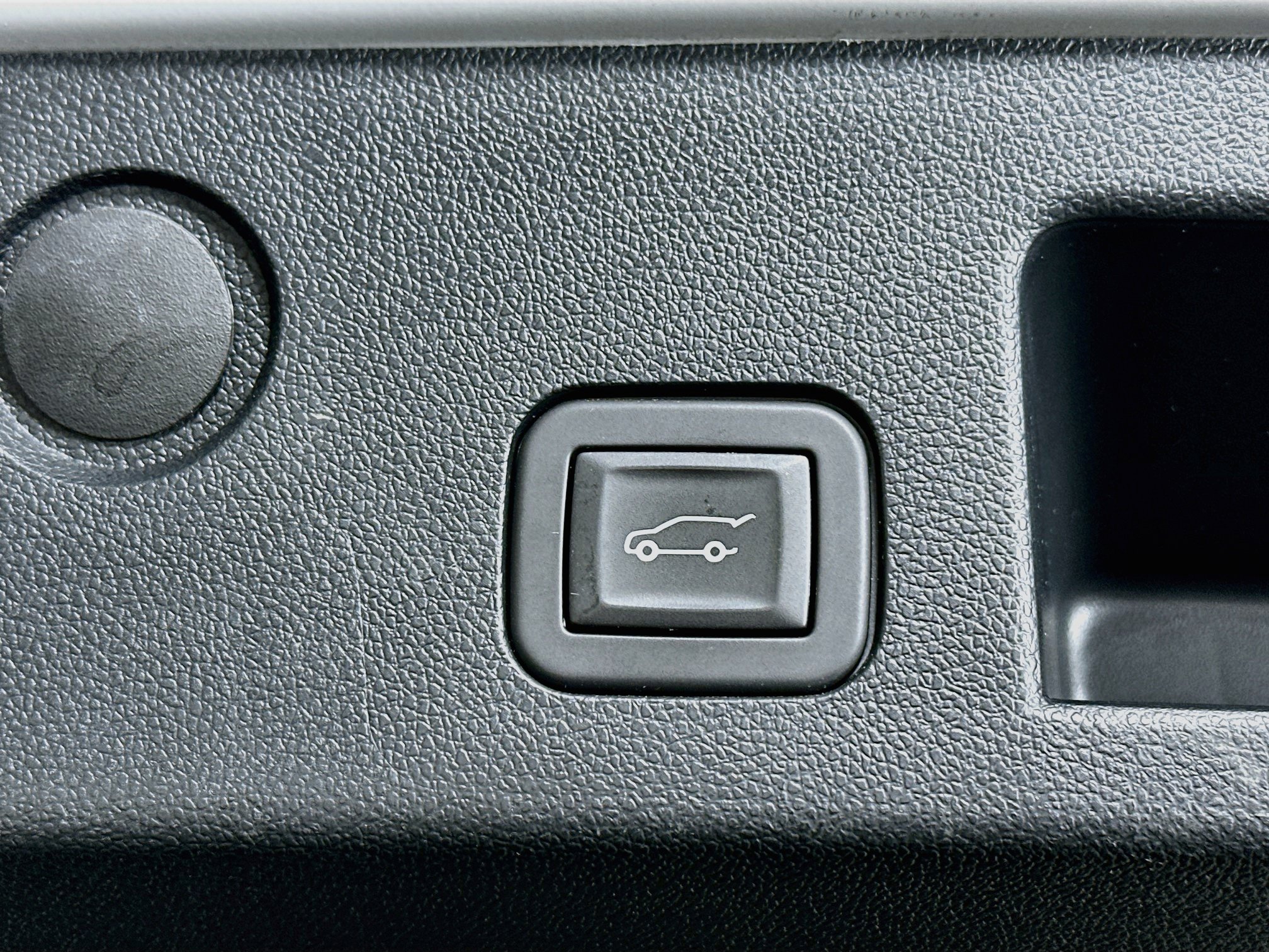 Used 2025 Chevrolet Equinox LT w/ Convenience Package II FWD image 31