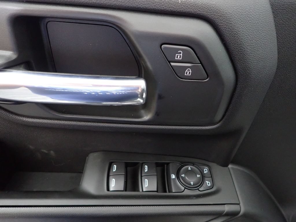 New 2026 Chevrolet Silverado 1500 Custom AWD/4WD image 18