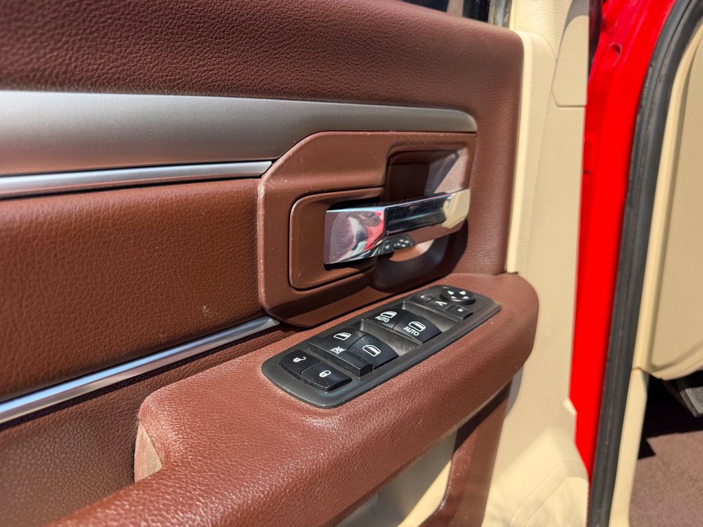 Used 2018 RAM 1500 Classic SLT w/ Luxury Group AWD/4WD image 23