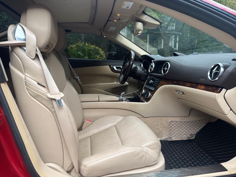 Used 2015 Mercedes-Benz SL 400 image 29