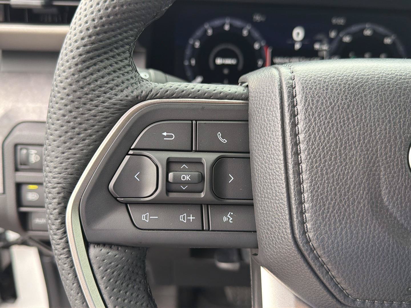 New 2026 Toyota Tacoma 4x4 Double Cab Hybrid image 21