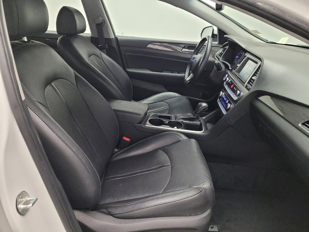 Used 2018 Hyundai Sonata Limited image 21