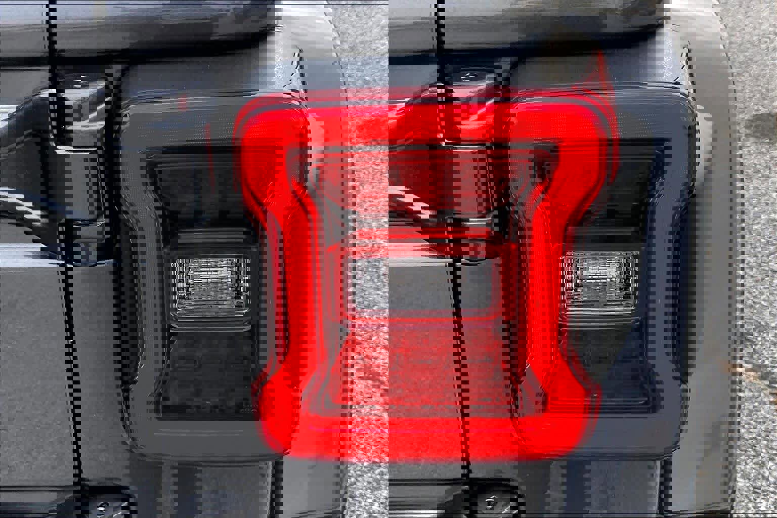 Used 2021 Jeep Wrangler Unlimited Sahara image 30