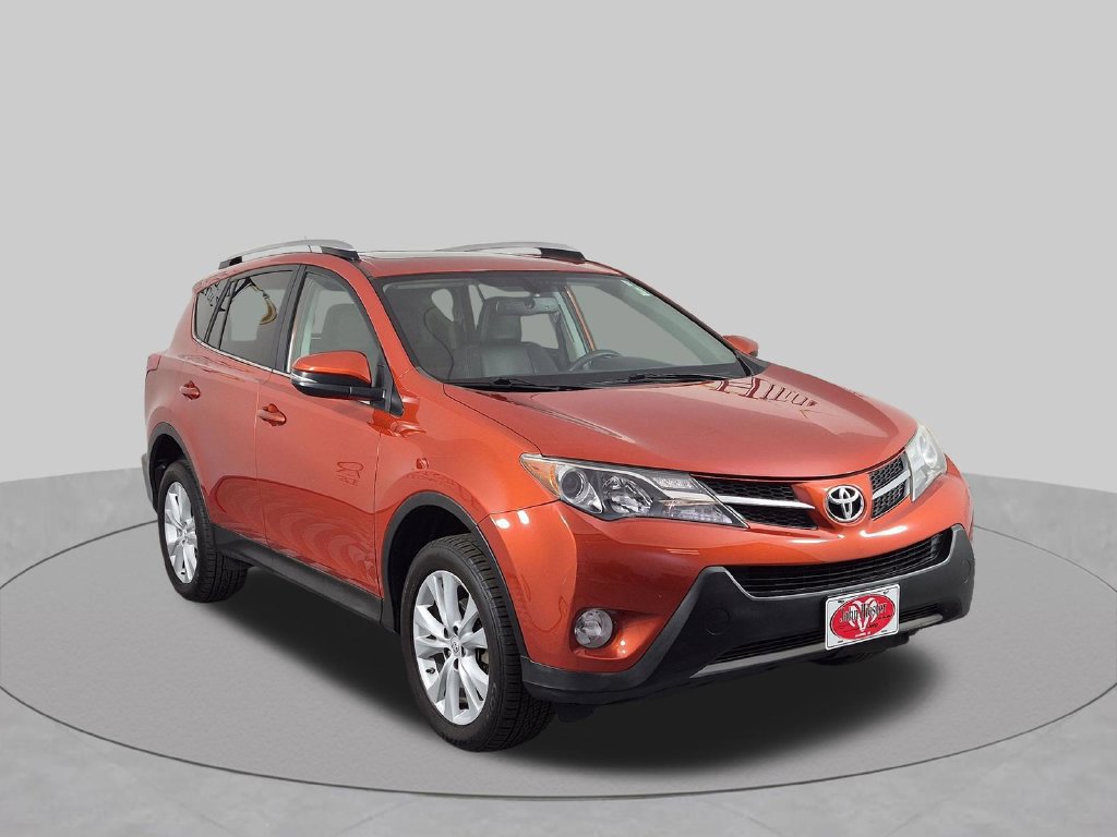 Used 2015 Toyota RAV4 Limited AWD/4WD image 2