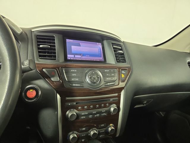 Used 2016 Nissan Pathfinder SL w/ Trailer Tow Package AWD/4WD image 19