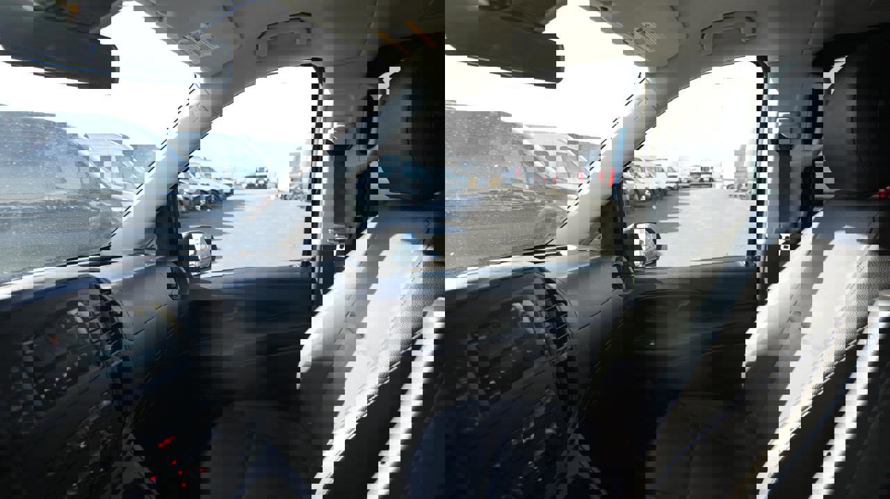 Used 2023 Mercedes-Benz Metris Passenger image 14