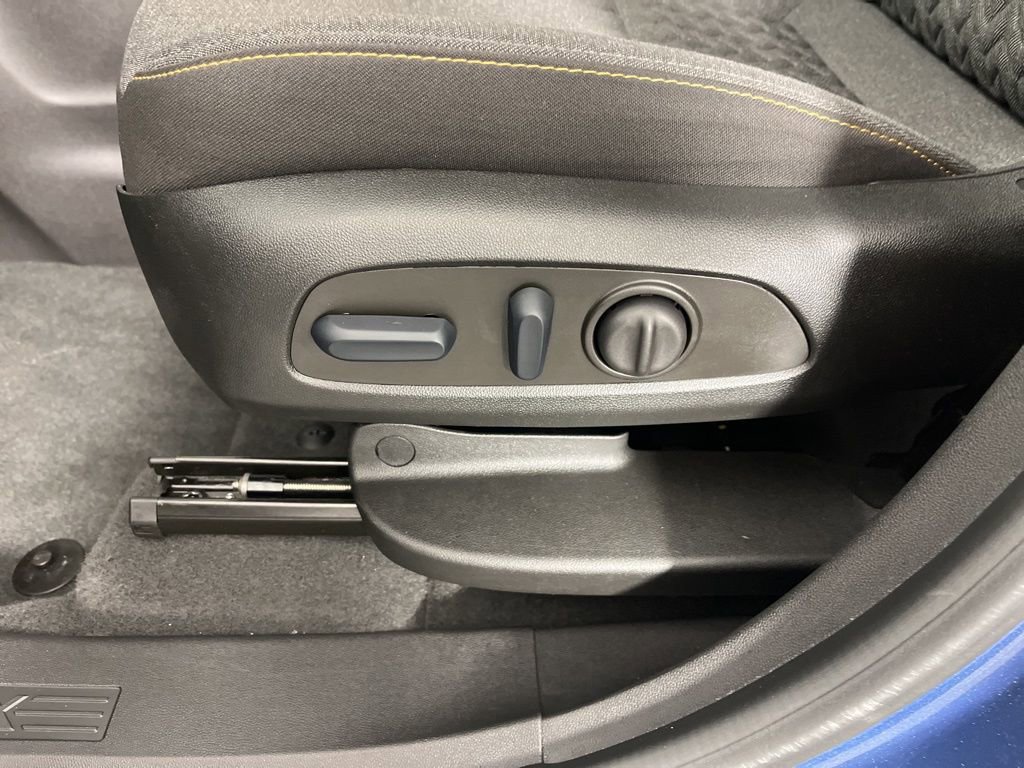 Certified 2024 Chevrolet Equinox LT w/ LPO, Floor Liner Package image 23