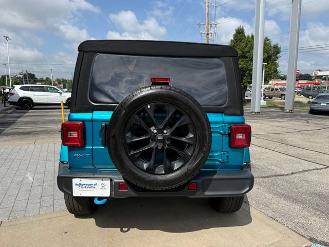 Used 2024 Jeep Wrangler Unlimited Sahara AWD/4WD image 5