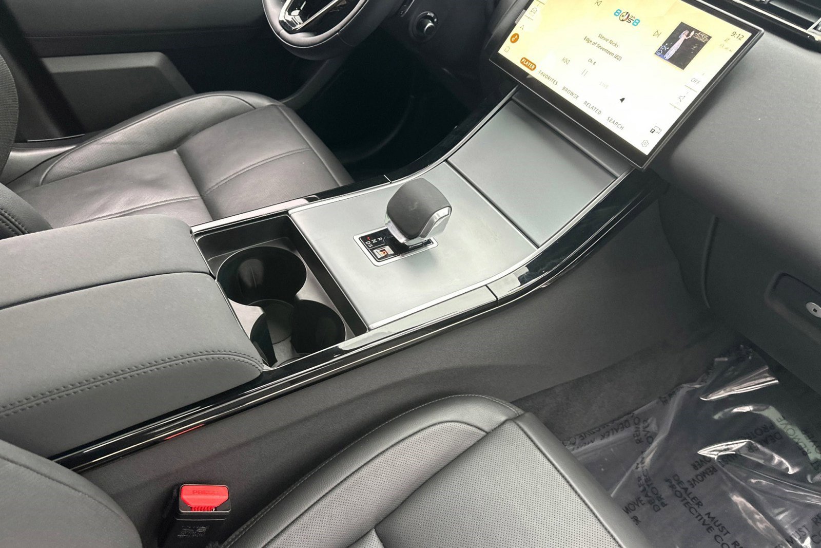 Certified 2025 Land Rover Range Rover Velar S image 32