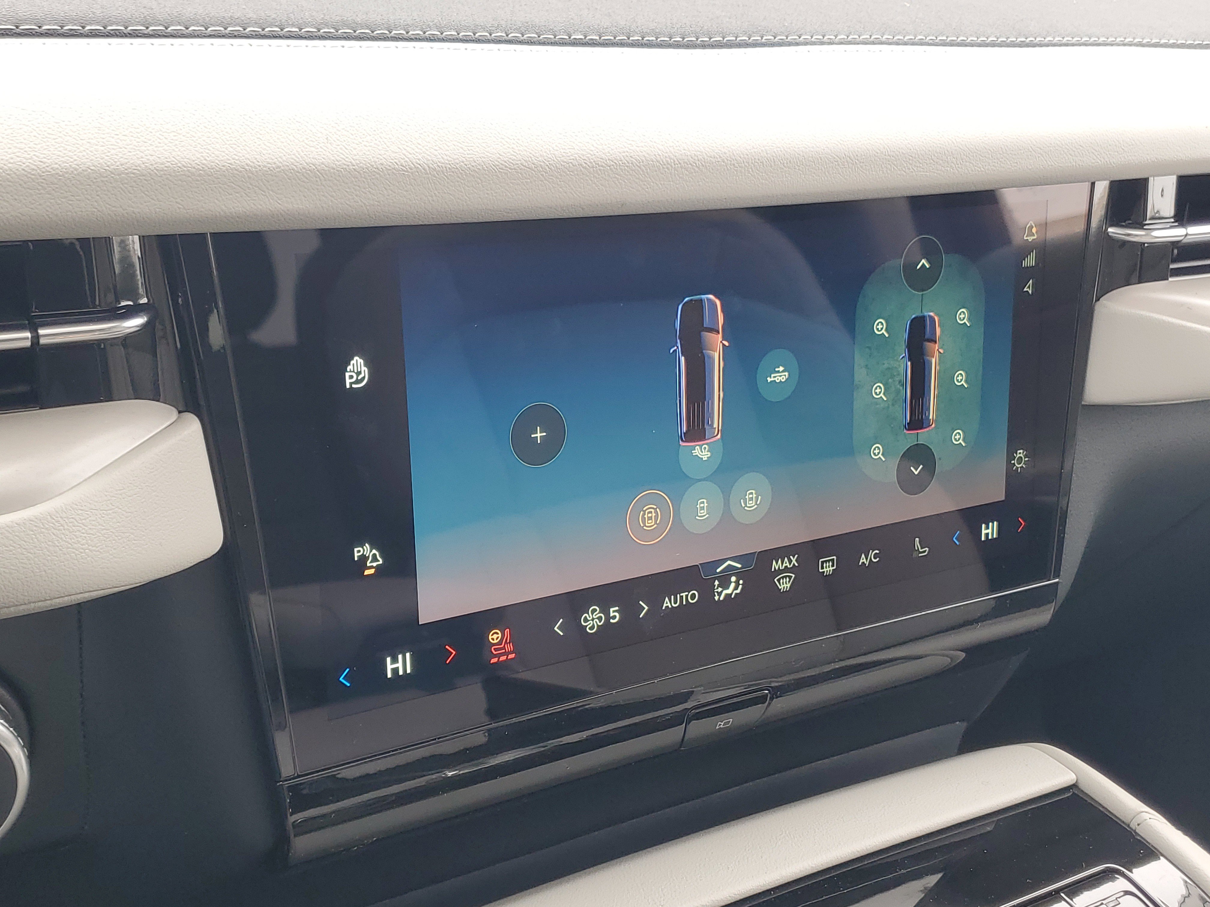 New 2026 Lincoln Navigator Reserve w/ Jet Appearance Package image 24