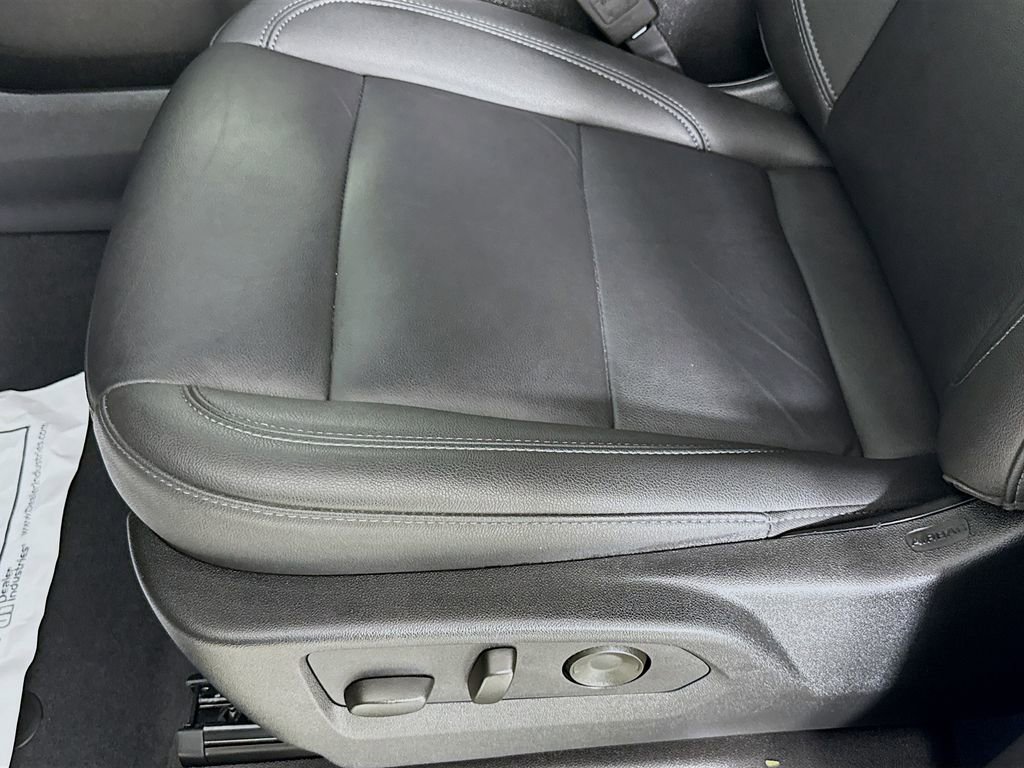 Used 2024 Chevrolet Tahoe LT image 22