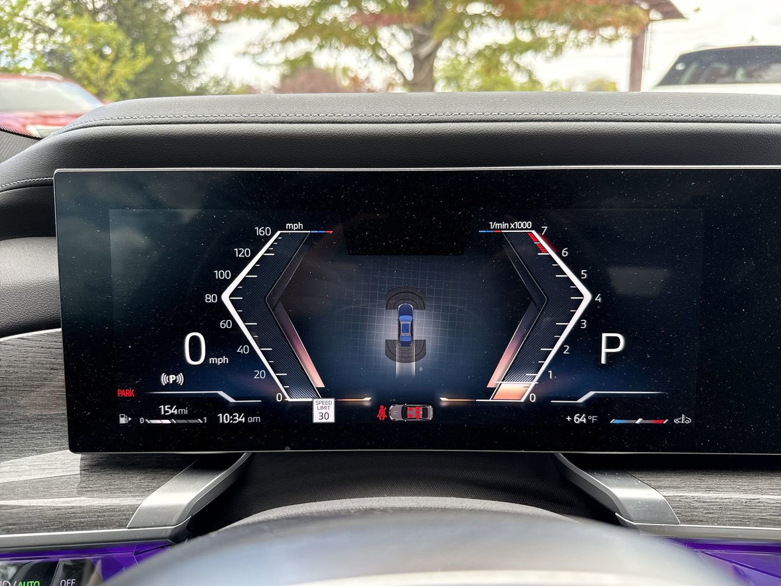 Used 2024 BMW 760i xDrive w/ Premium Package image 17