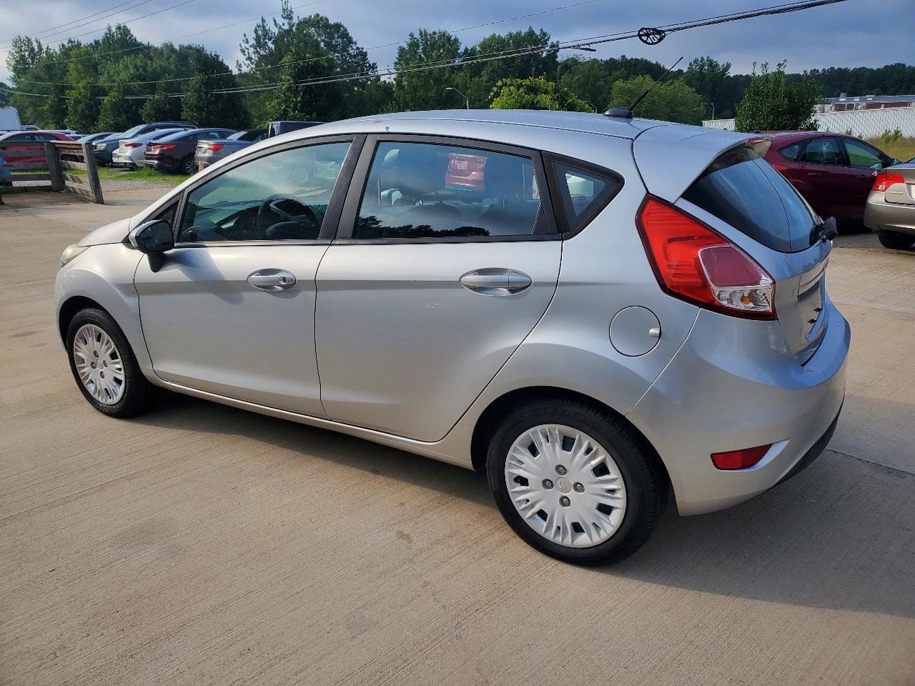 Used 2016 Ford Fiesta S FWD image 12