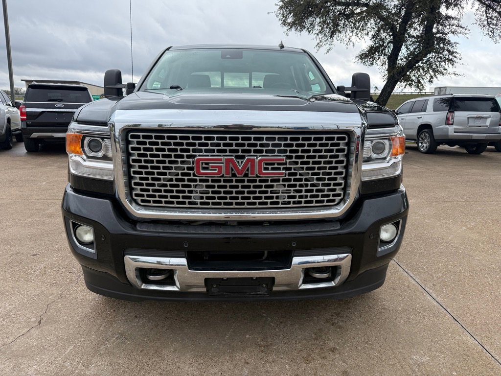 Used 2015 GMC Sierra 2500 Denali w/ Duramax Plus Package image 2