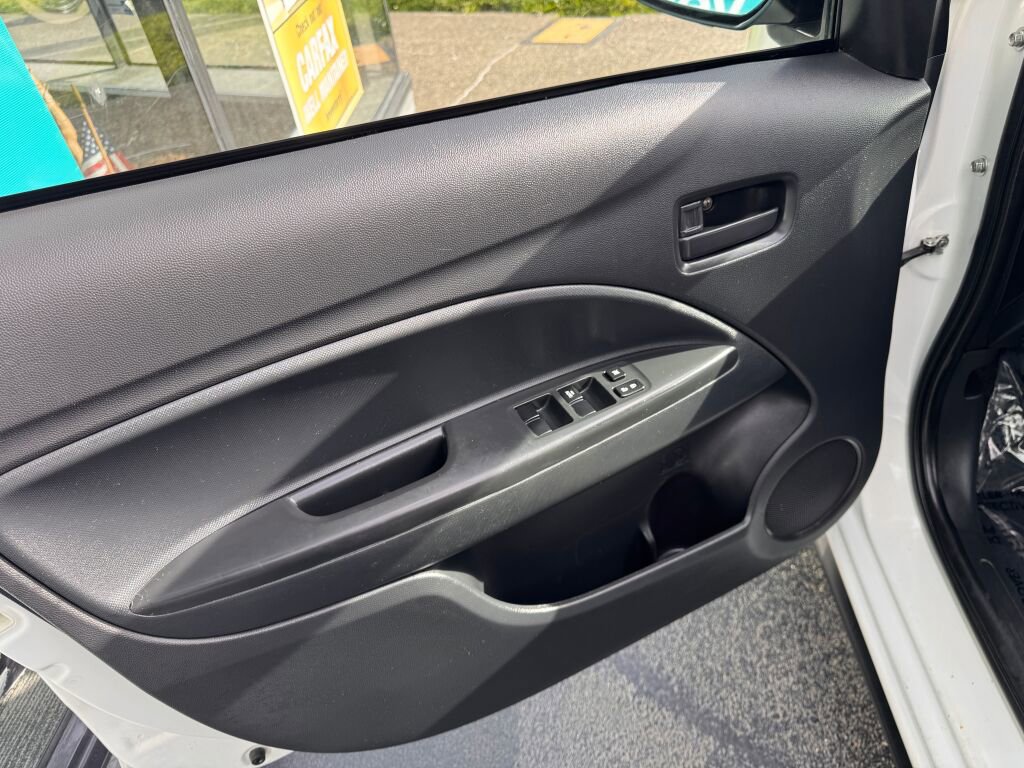 Used 2020 Mitsubishi Mirage ES image 12