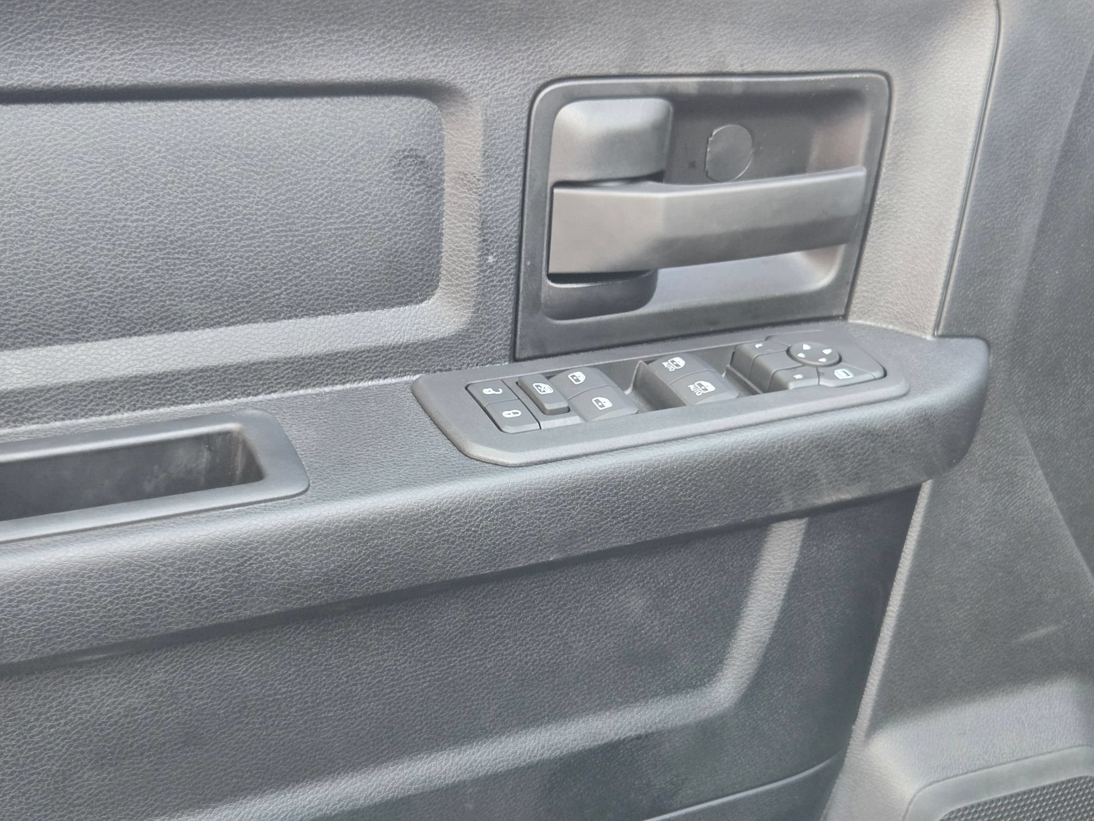 New 2026 RAM 3500 Tradesman AWD/4WD image 20