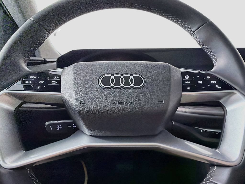 Used 2025 Audi Q5 Premium Plus AWD/4WD image 10