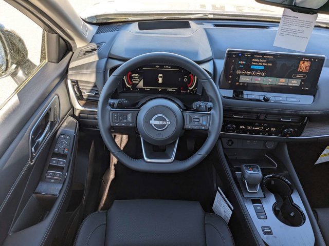 New 2025 Nissan Rogue Platinum w/ Platinum Premium Package image 18