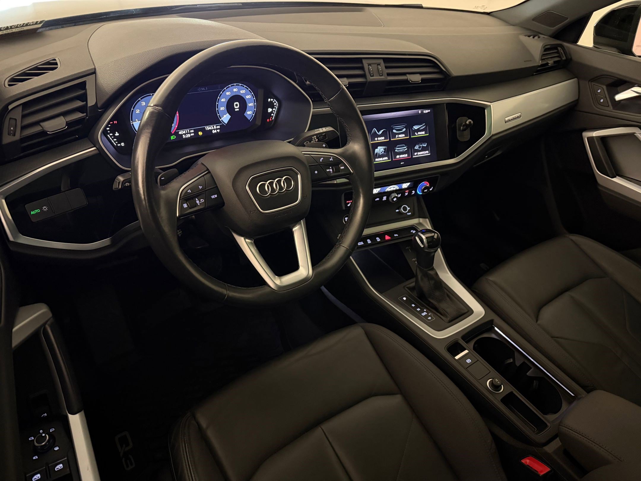 Certified 2021 Audi Q3 2.0T Premium w/ Convenience Package image 4