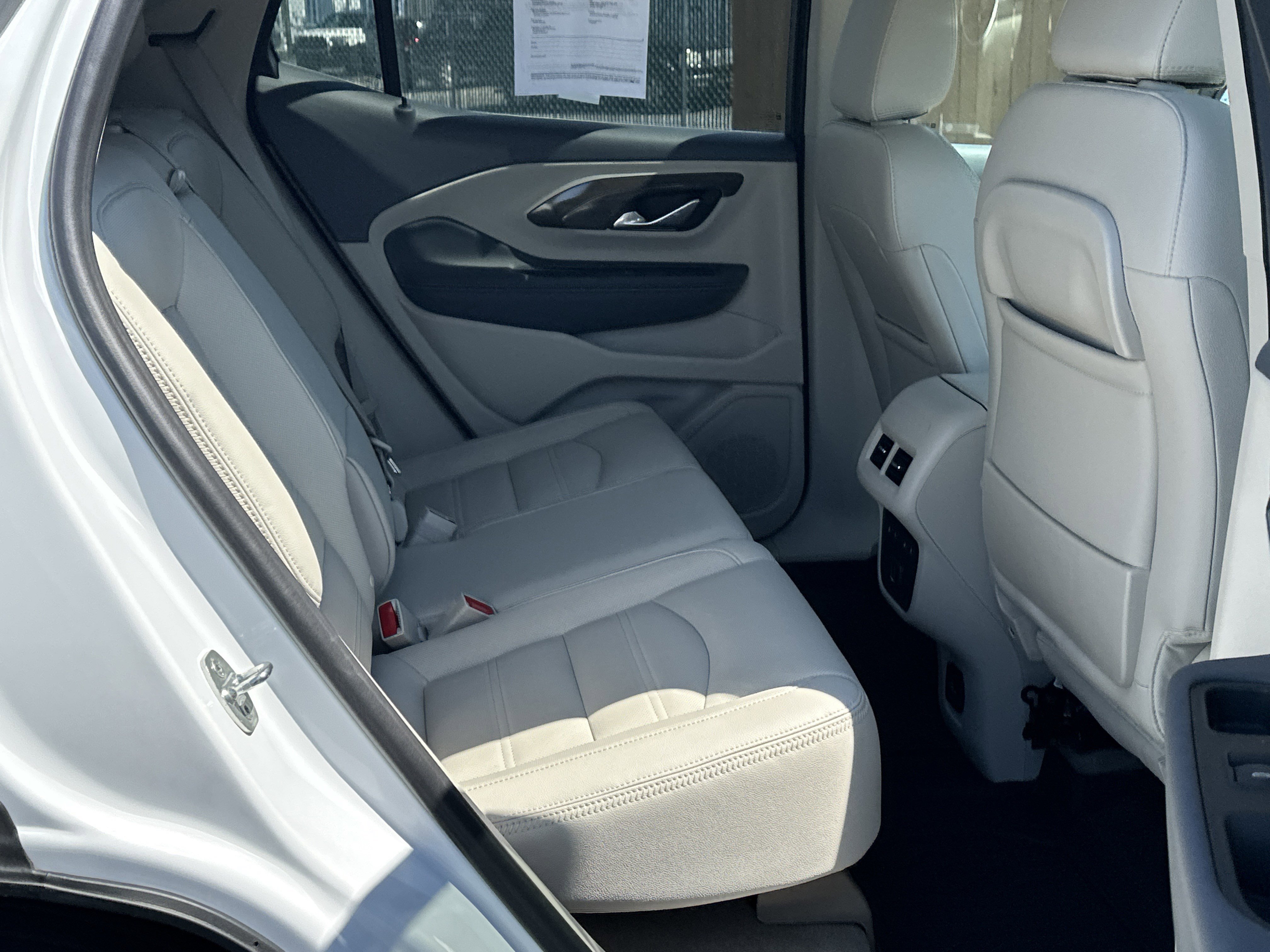 Used 2023 GMC Terrain Denali w/ Denali Premium Package image 13