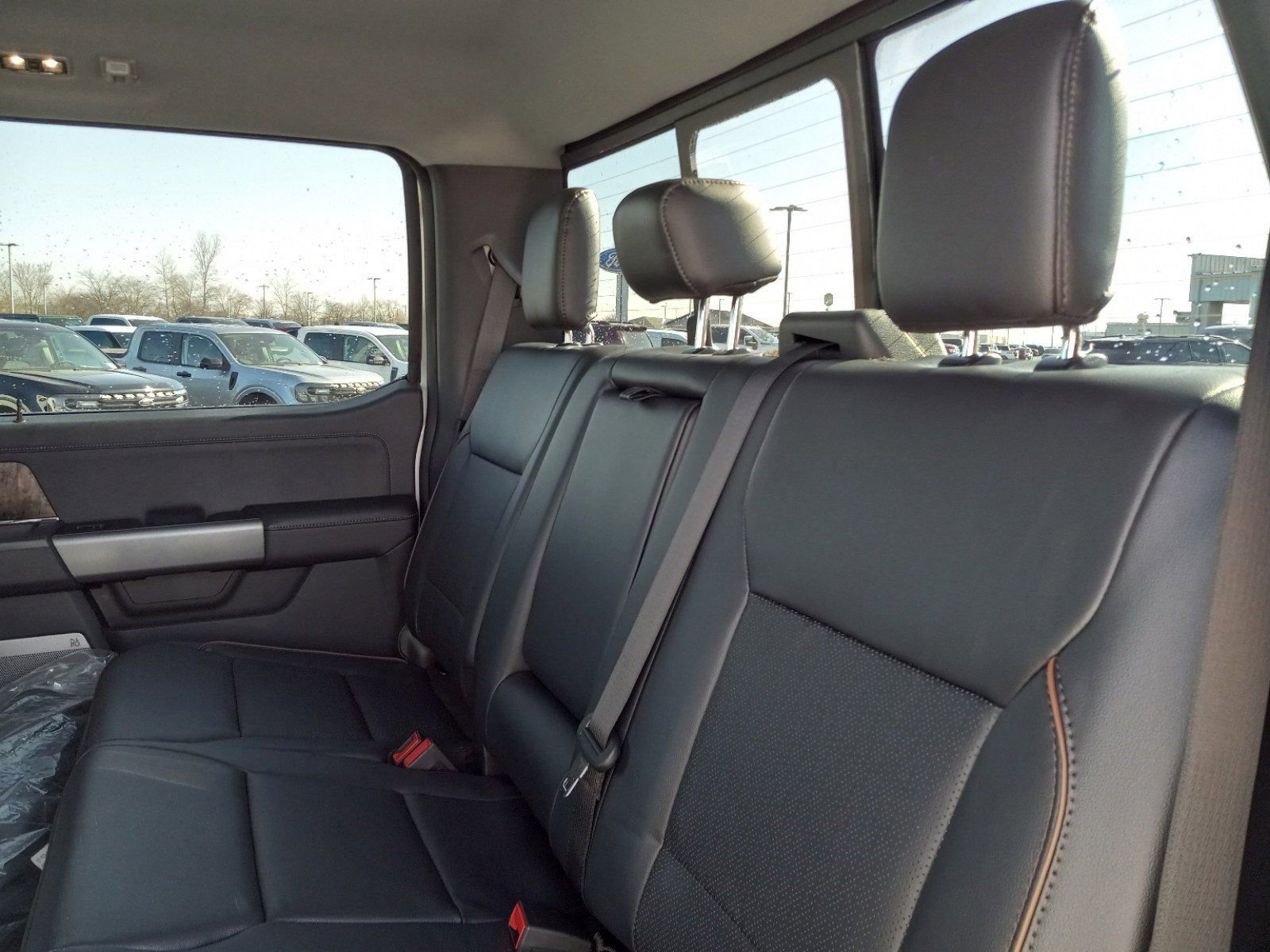 New 2025 Ford F250 Lariat w/ Lariat Ultimate Package image 12