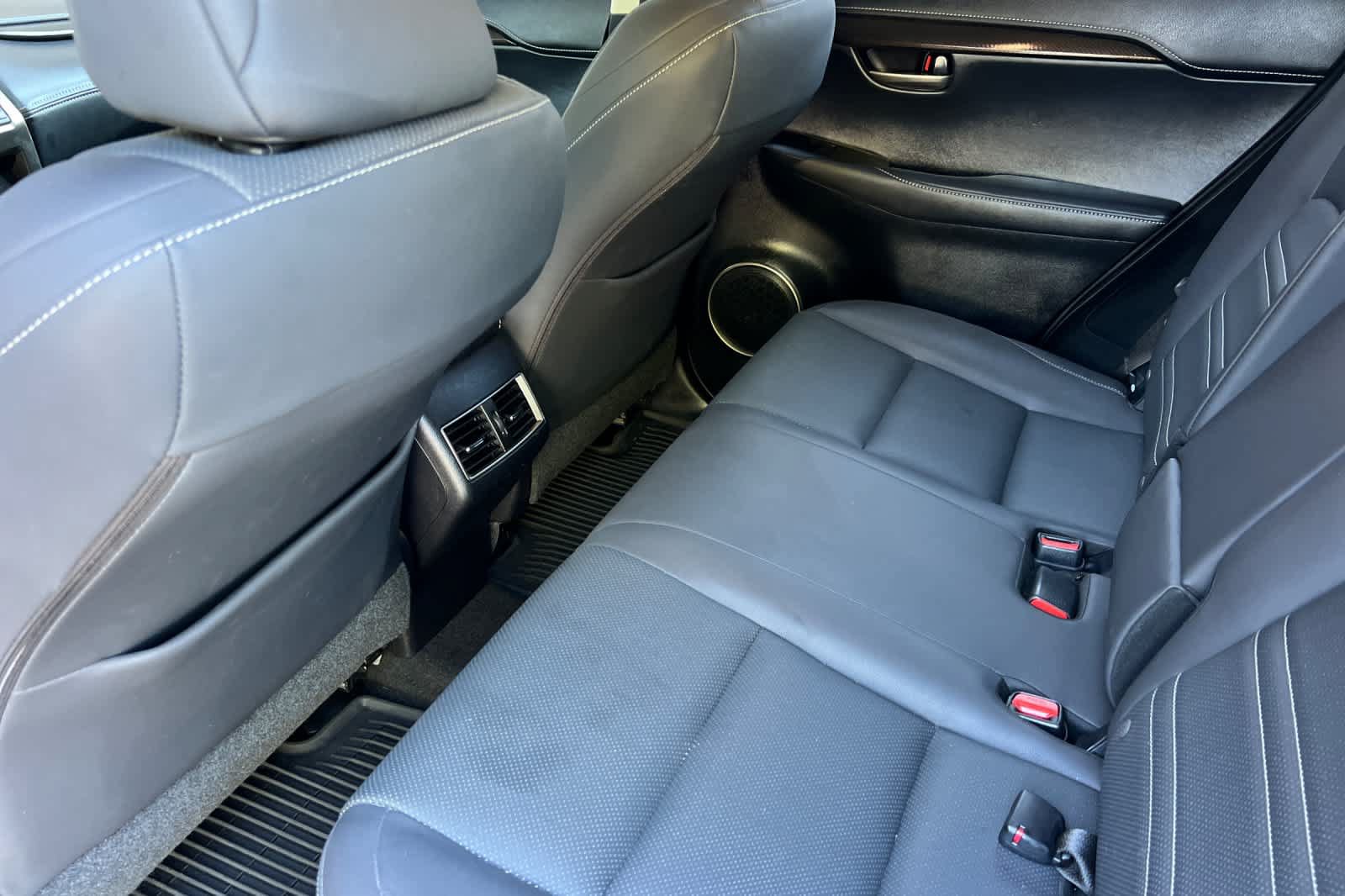 Used 2017 Lexus NX 200t AWD w/ Premium Package image 4