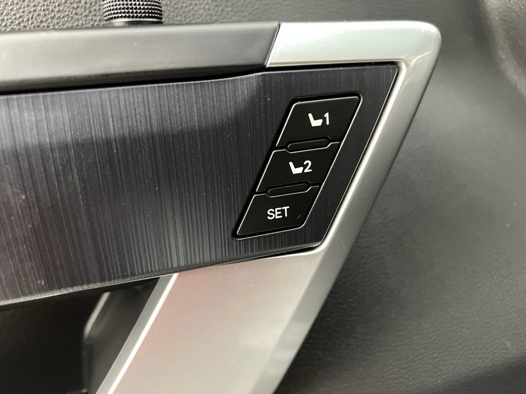 Used 2024 Toyota Tundra Platinum RWD image 16