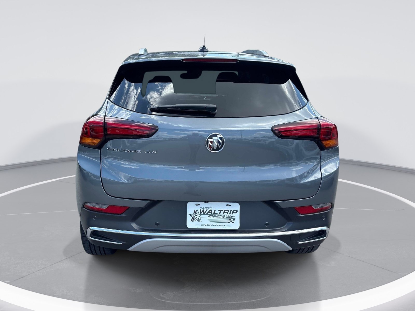 Used 2022 Buick Encore GX Essence w/ Advanced Technology Package FWD image 7