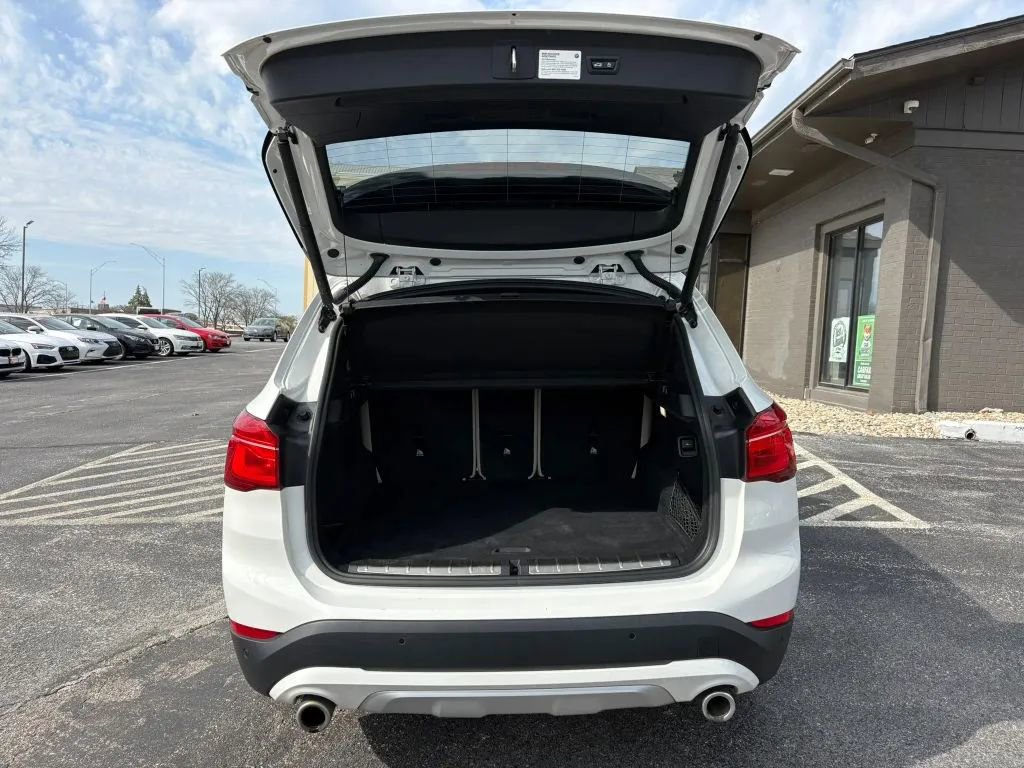 Used 2022 BMW X1 xDrive28i w/ Convenience Package image 10