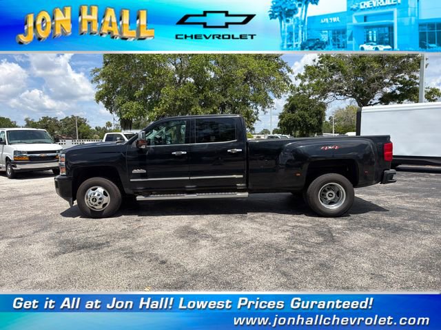 Used 2018 Chevrolet Silverado 3500 High Country w/ Duramax Plus Package AWD/4WD image 4