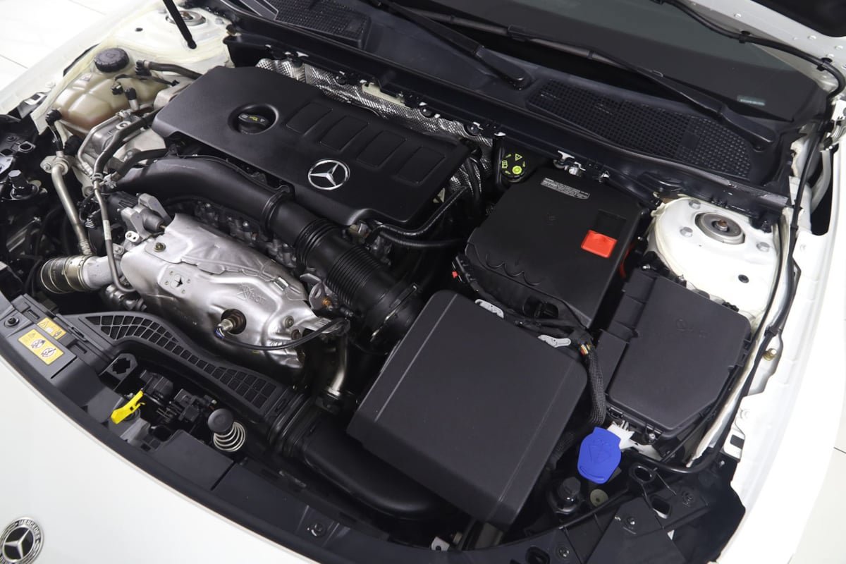 Used 2021 Mercedes-Benz CLA 250 4MATIC w/ Premium Package image 18