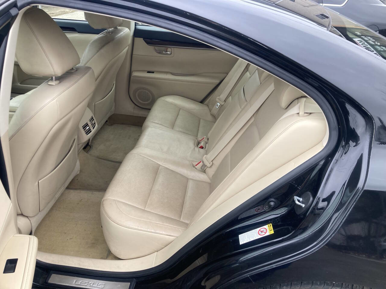 Used 2014 Lexus ES 350 Base 4dr Sedan w/ Luxury Package FWD image 12