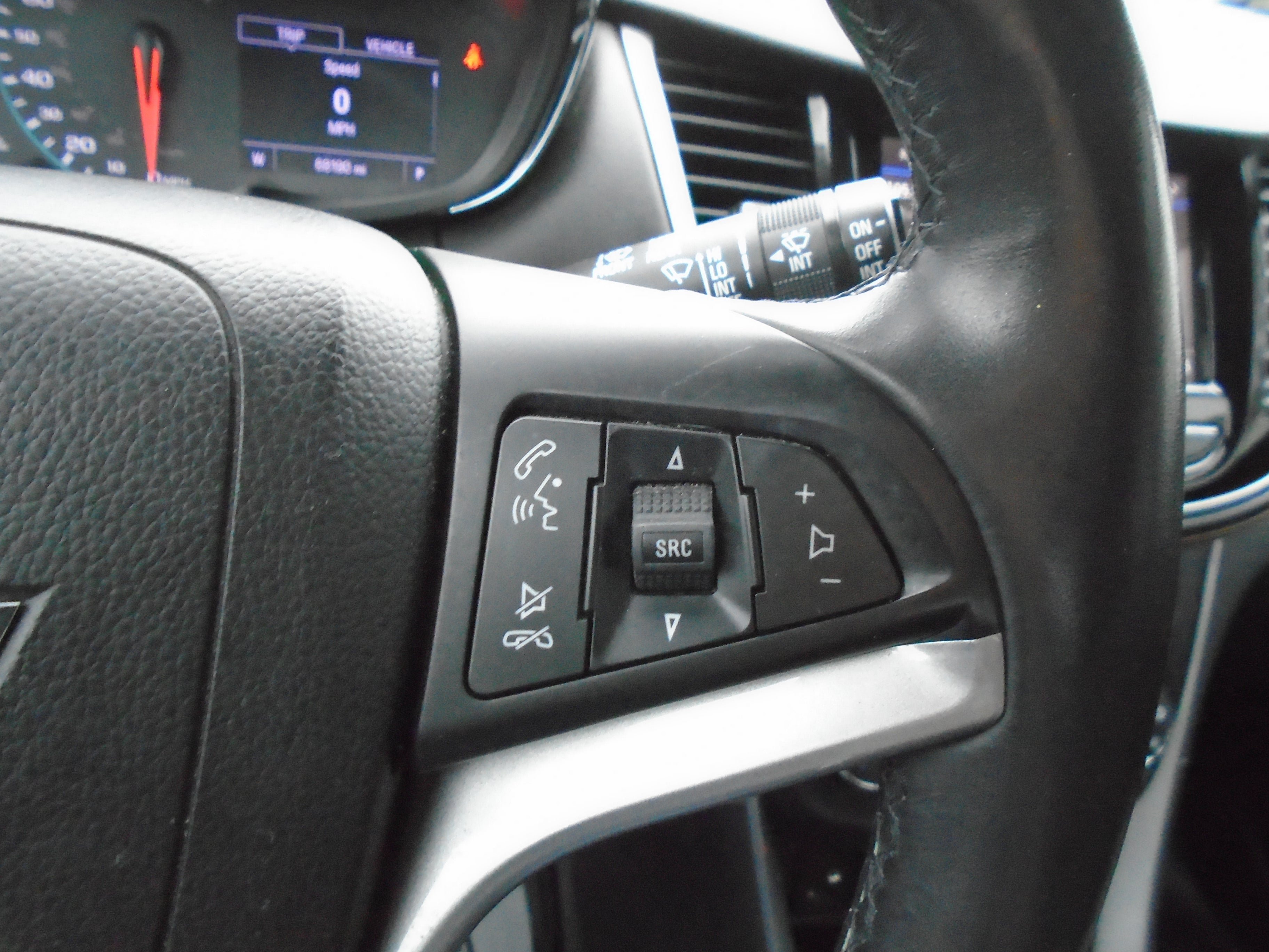 Certified 2018 Chevrolet Trax LT w/ LT Convenience Package AWD/4WD image 54