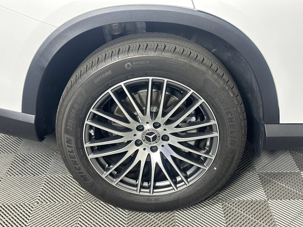 Used 2026 Mercedes-Benz GLC 300 image 19
