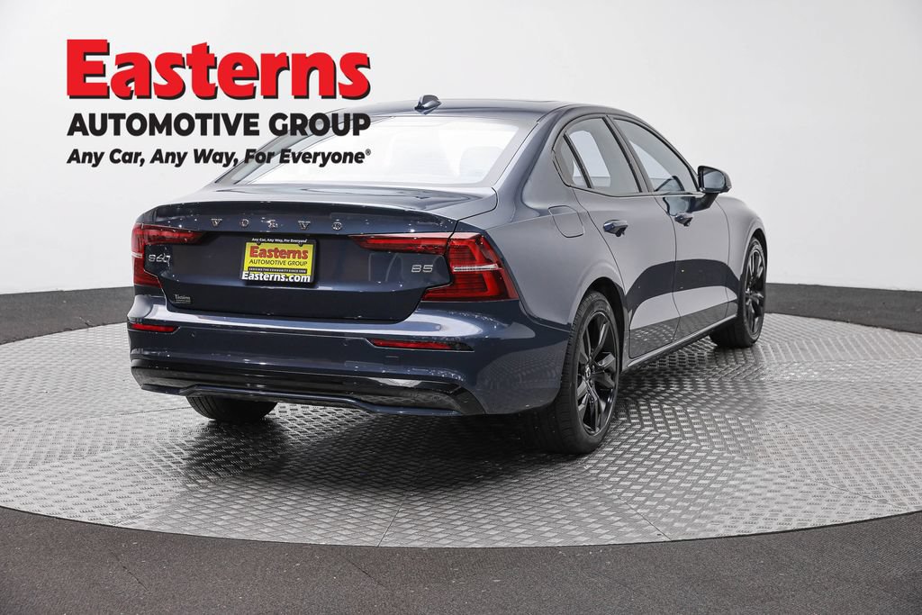 Used 2024 Volvo S60 B5 Core FWD image 5