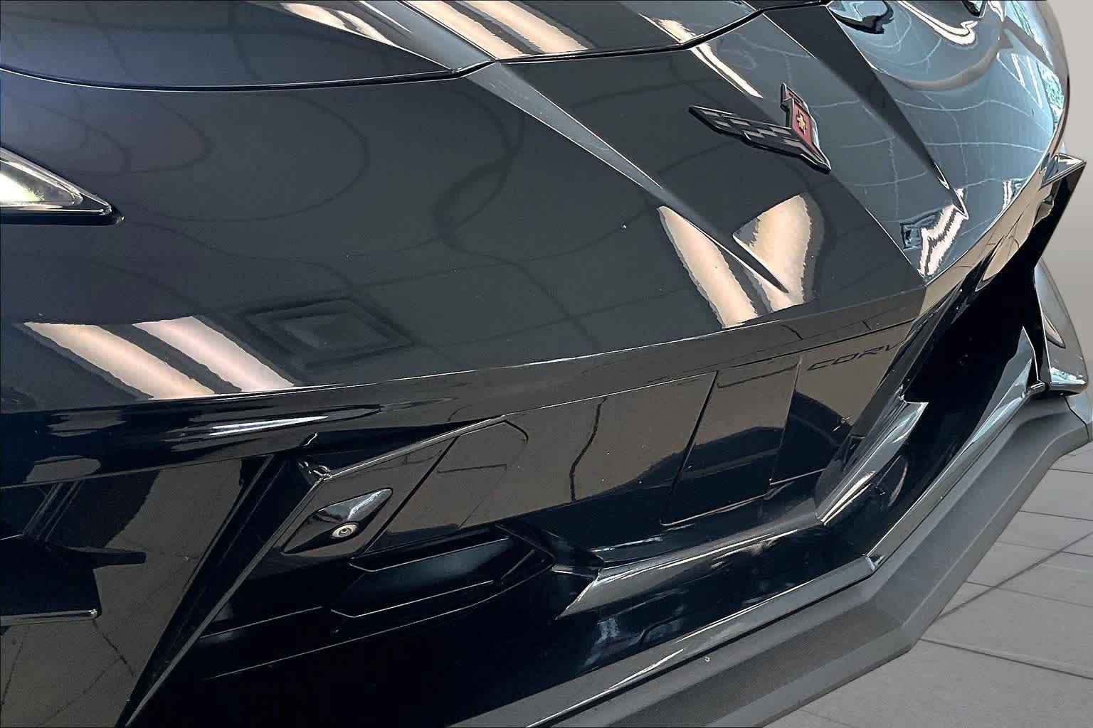 Used 2024 Chevrolet Corvette Stingray Premium Cpe w/ Z51 Performance Package RWD image 25