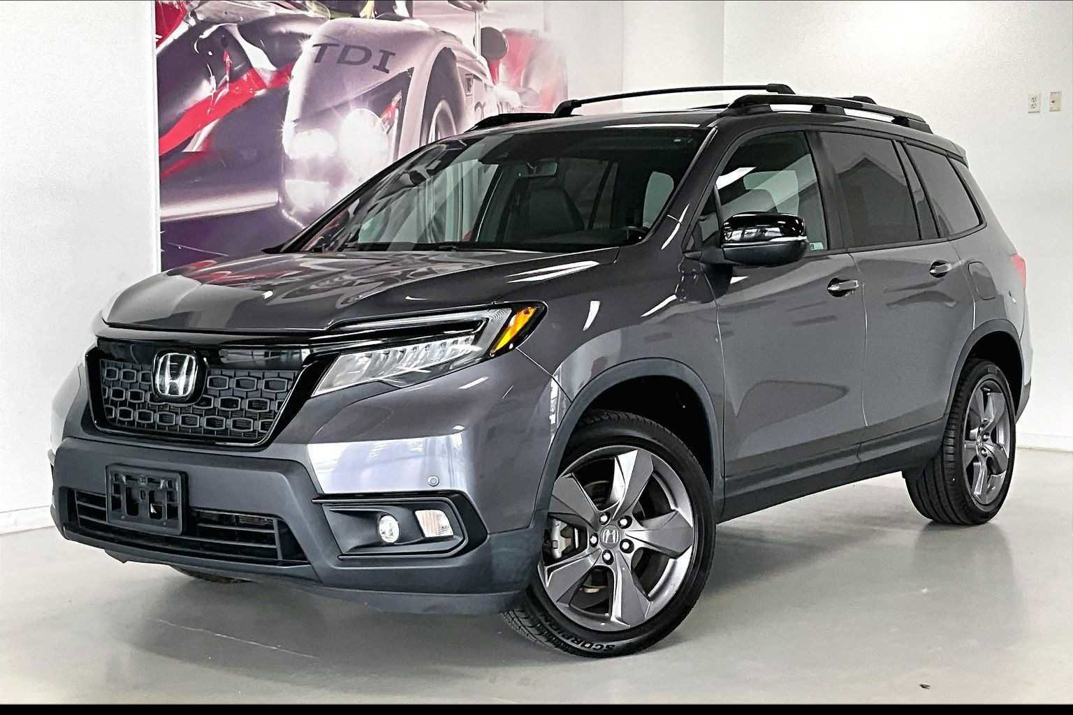 Used 2021 Honda Passport Touring video 1