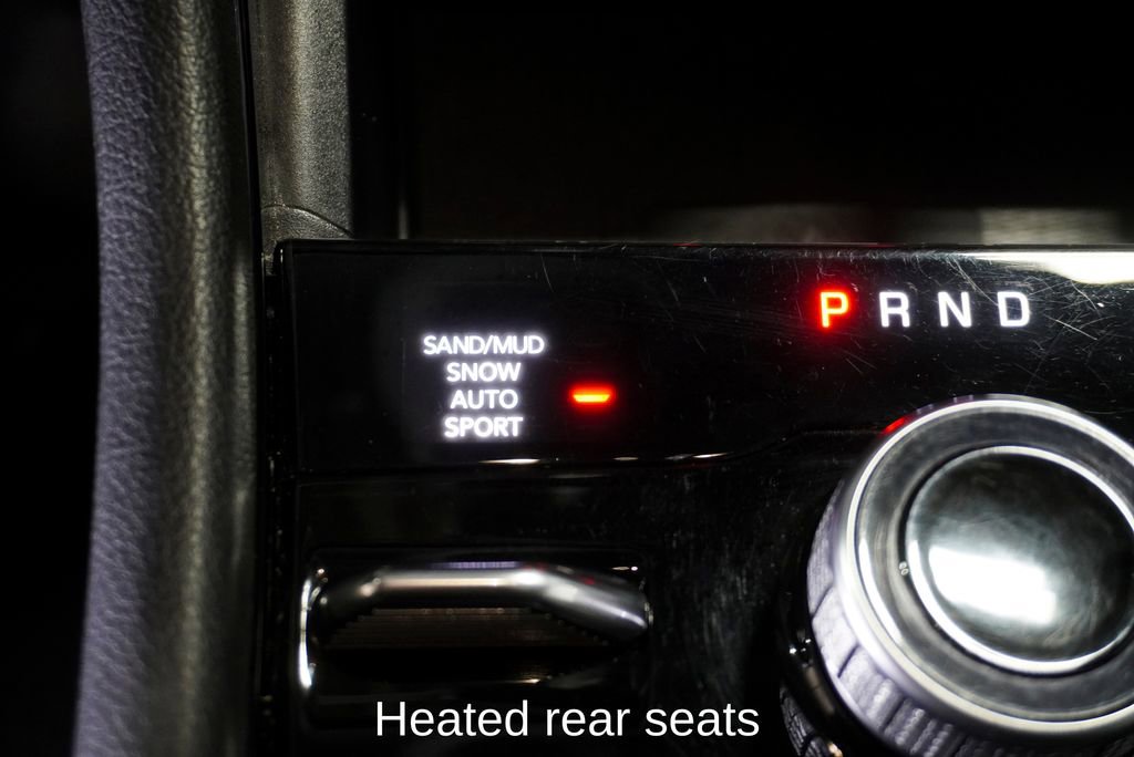 Used 2023 Jeep Grand Cherokee Limited w/ Luxury Tech Group II image 23