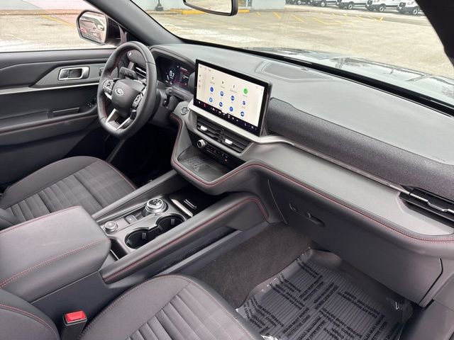 Used 2025 Ford Explorer ST-Line w/ Premium Package AWD/4WD image 37