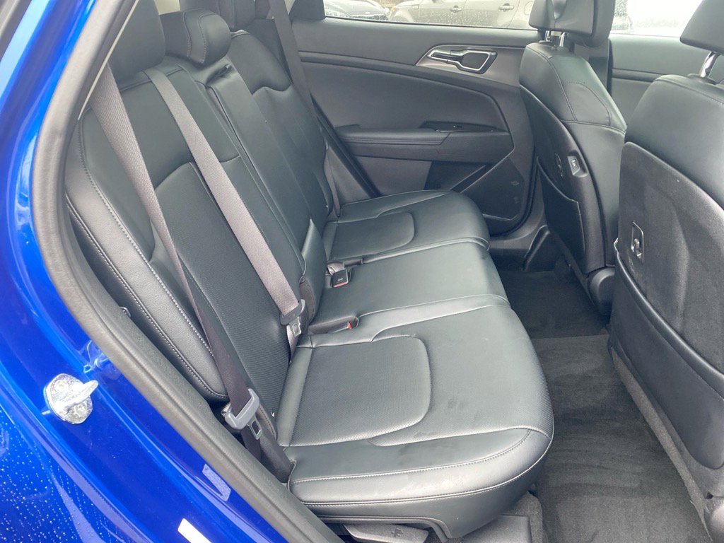 Used 2023 Kia Sportage SX image 28